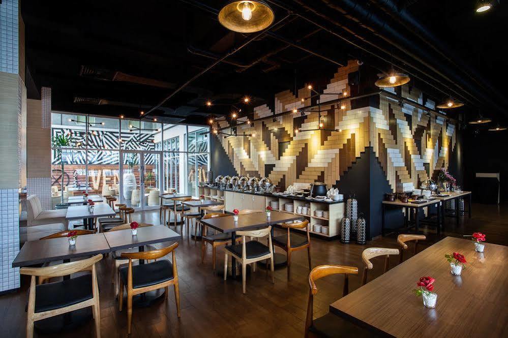 Maxonehotels.Com At Tidar Surabaya Dış mekan fotoğraf